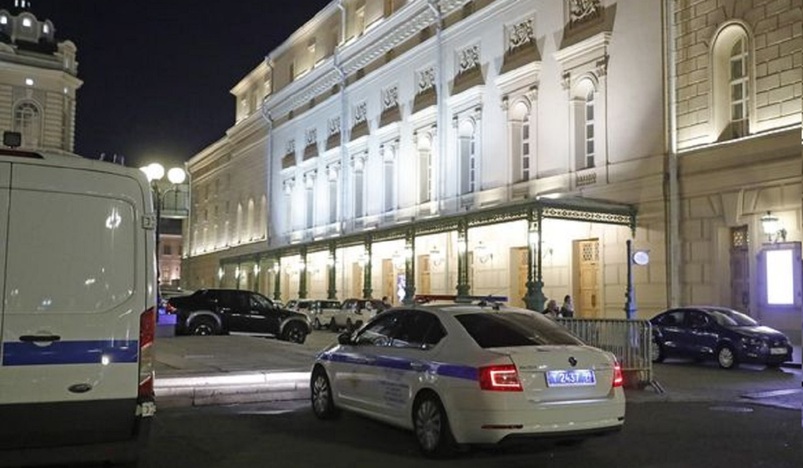 Bolshoi Theatre actor crushed to death during opera after being hit by falling prop